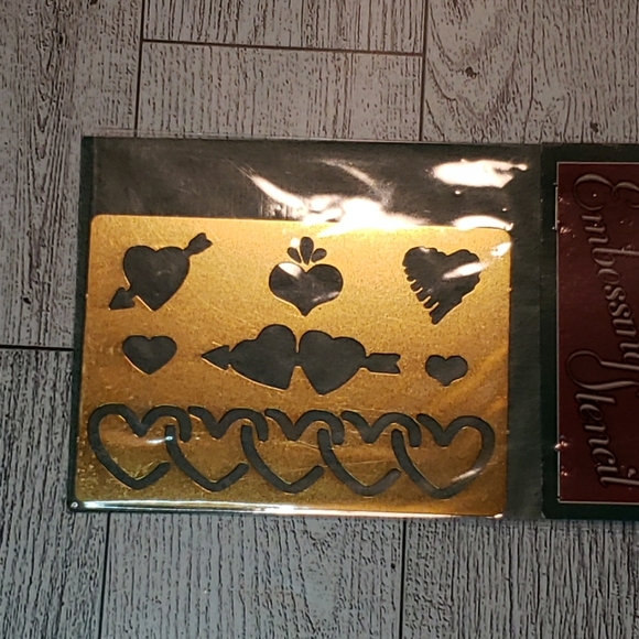 Darice Embossing Stencils Genuine Brass Quality Set Of 4 Homemade Cards Crafts - Picture 3 of 7